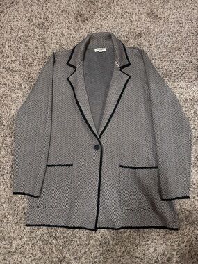 Max Studio Black & White Herringbone Blazer with Contrast Trim